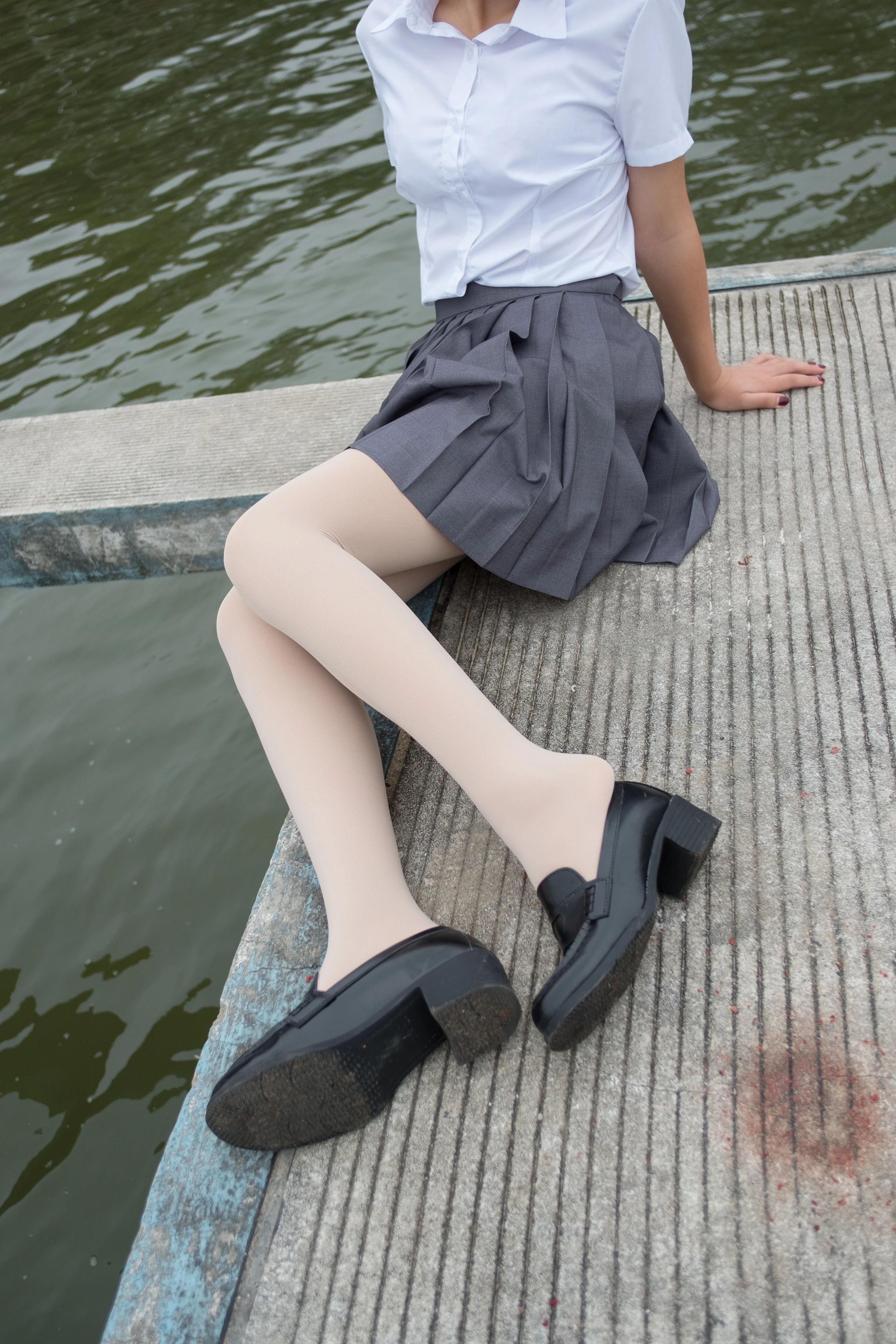 森萝财团 BETA-005 [75P]插图5